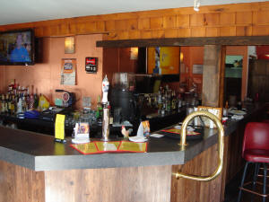 Tres Locos Bar